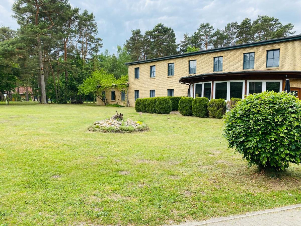Hotel Waldhotel 2*